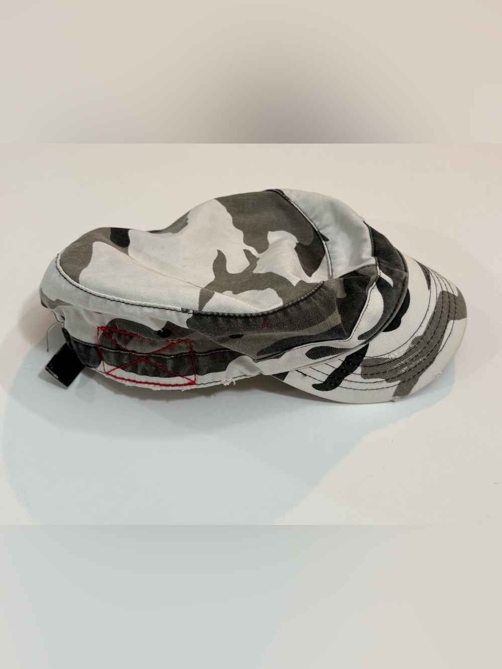 Men's Gray Camo Military-Style Cap